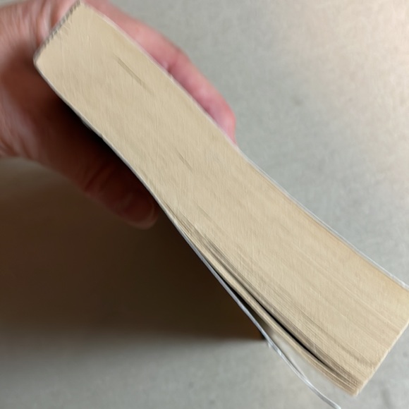 📚2/$6  Clariel: The Lost Abhorsen #4 in The Old Kingdom Series - Picture 5 of 12